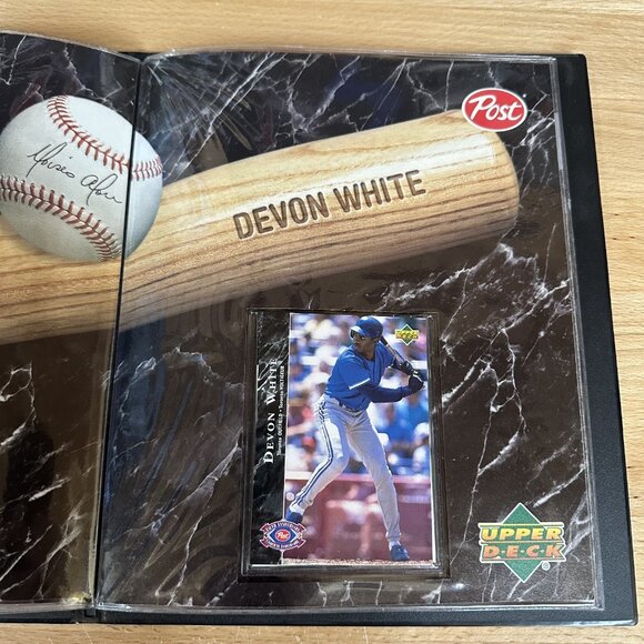 1995 Post Cereal Upper Deck 5th Anniversary Edition Baseball Card Book – HOFs - Picture 7 of 10